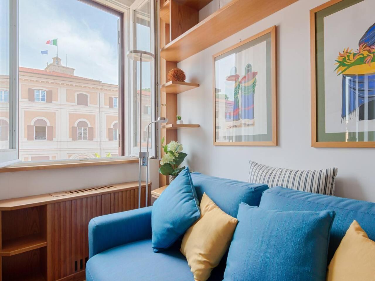 Апартаменты Trevi Luxury With Terrace Рим Экстерьер фото